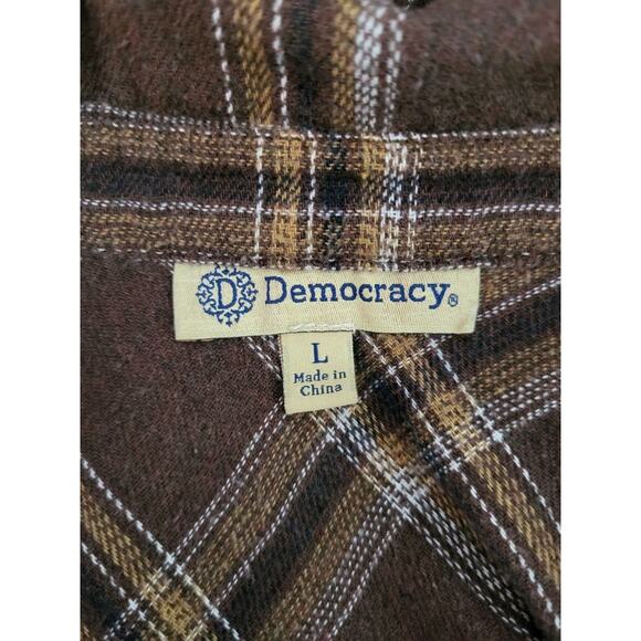 Democracy Women’s Plaid Flannel Shacket Brown L Relaxed Fit Raw Hem Preppy Cozy - Picture 10 of 12